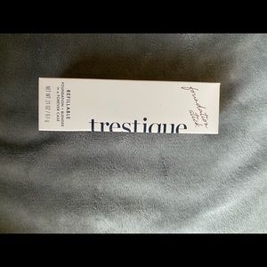 Trestique refillable foundation stick